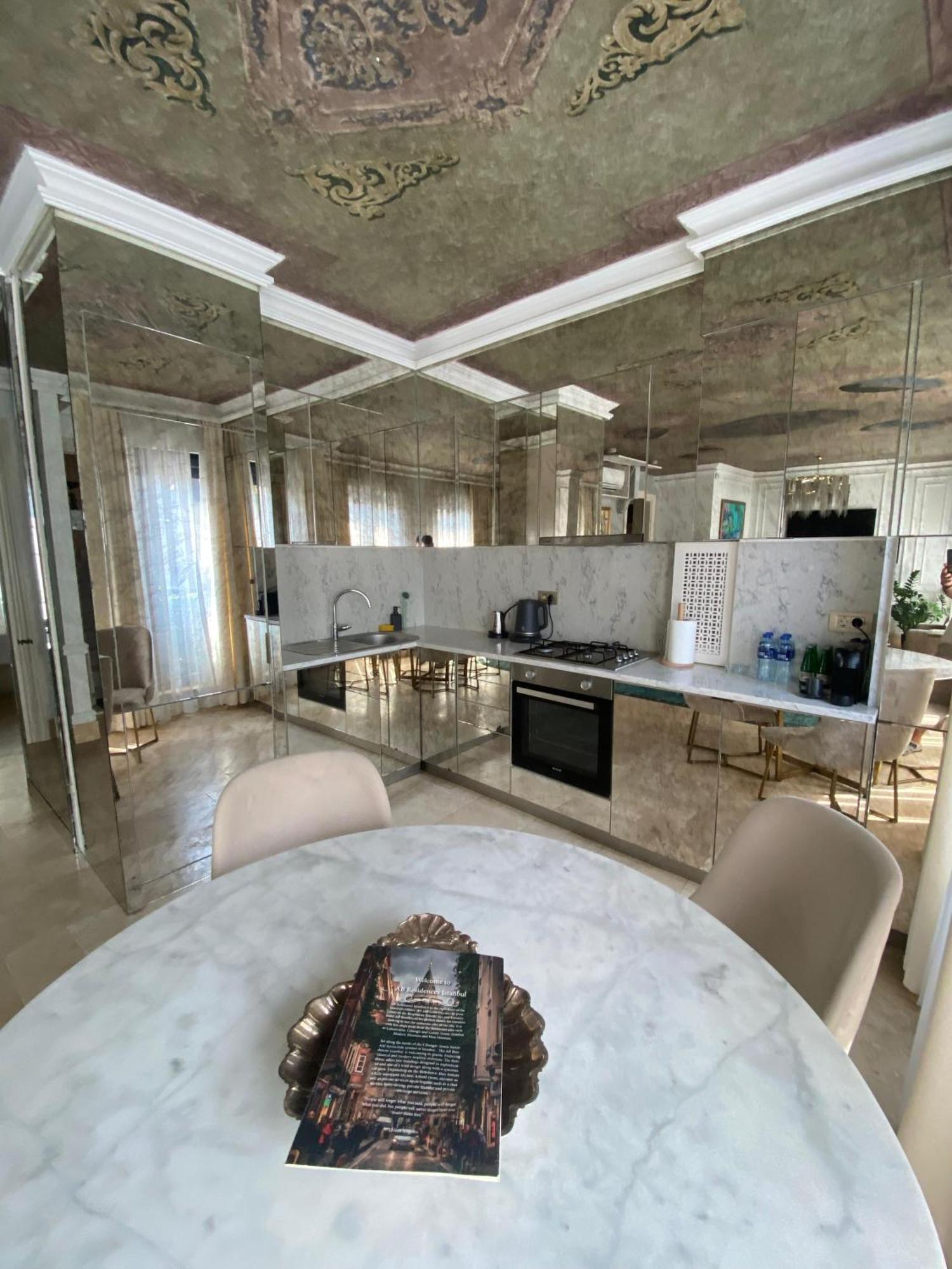 AB Residences -Cihangir Luxury Antique Apartment Istambul Extérieur photo